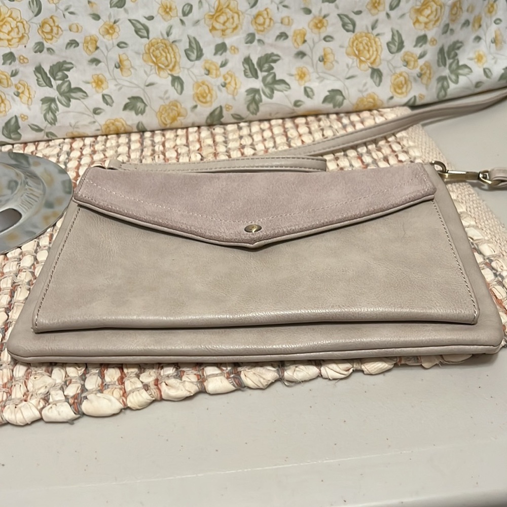 Street Level Handbag - Picture 10 of 11